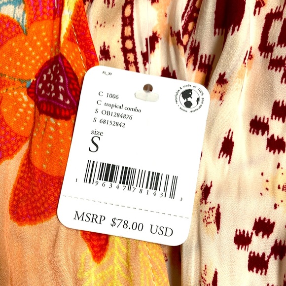 Free People Cross front Shoulder Tie Adjustable tank Small Floral Tropic… - Picture 4 of 9